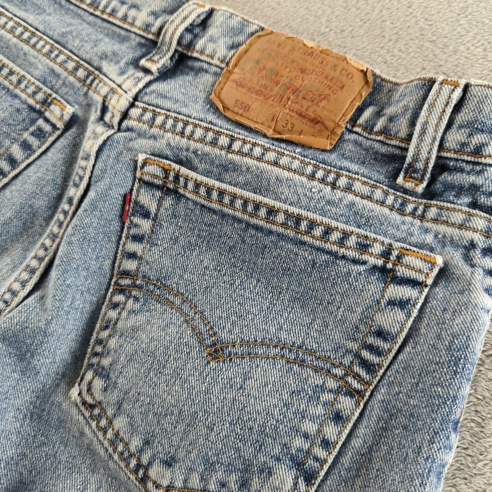 Vintage 90s Levis 550 Jorts Mens 33 (Fits 32) Blue Light Wash Faded Cut Off USA - Picture 5 of 14